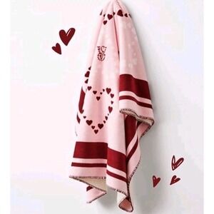 VICTORIA'S SECRET VS HEART VALENTINE DAY 2026 EDITION COZY FLEECE BLANKET 50X60